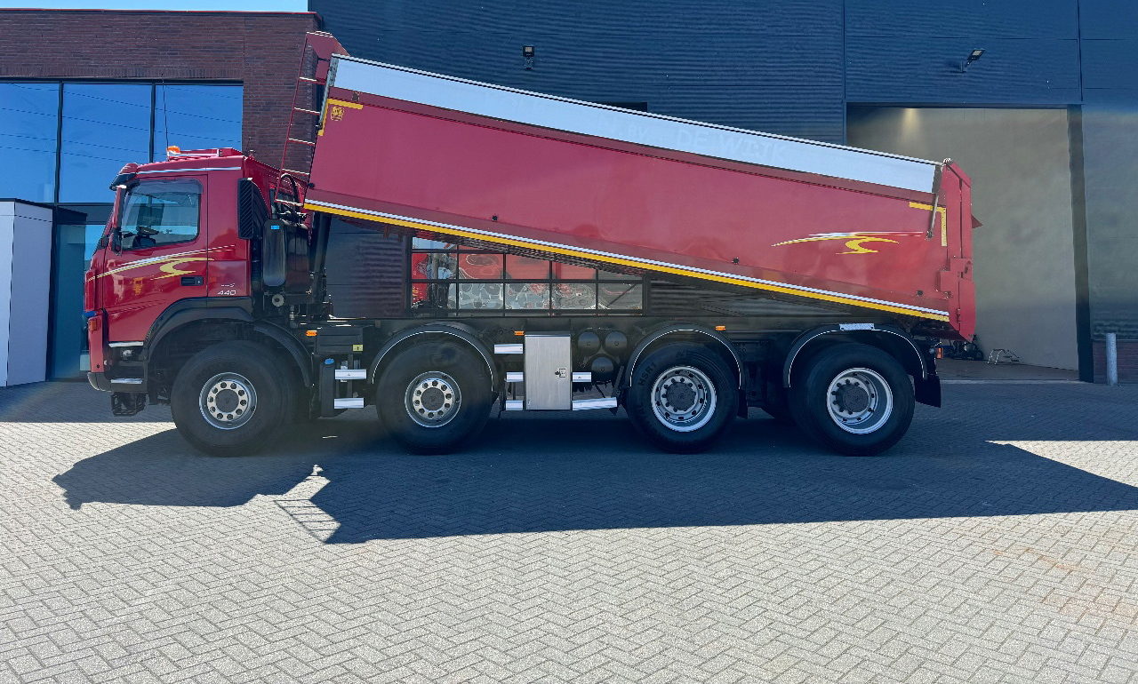 Volvo FM2000 Terberg 8x8 / 1