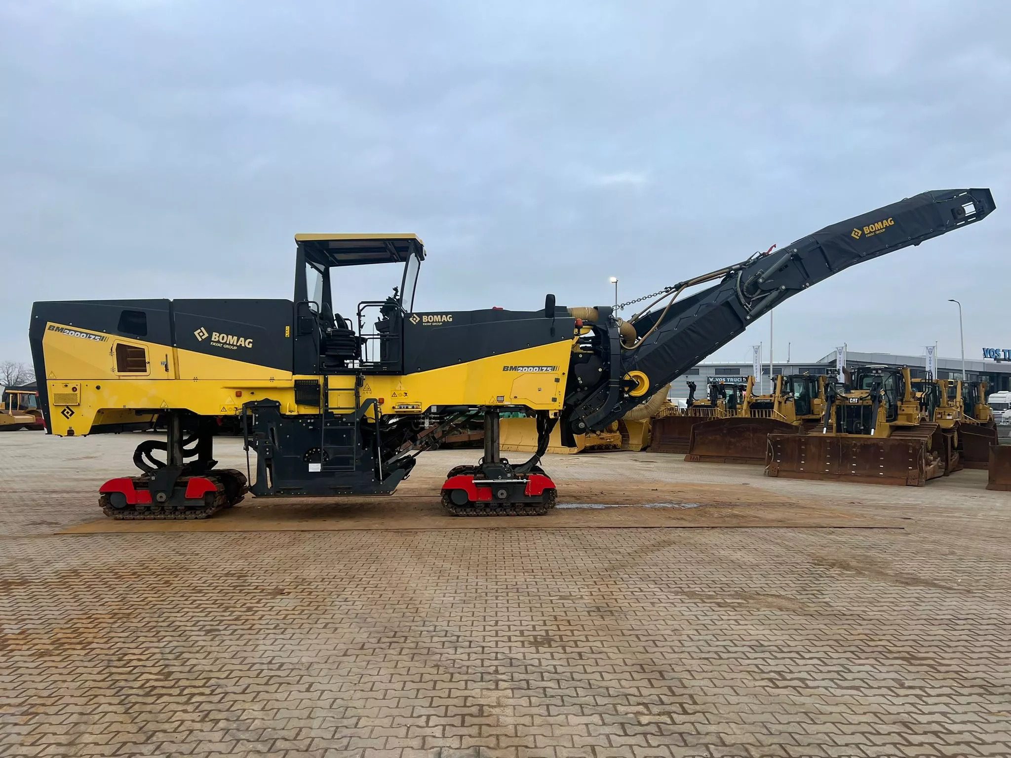 Bomag BM2000/75 / 1
