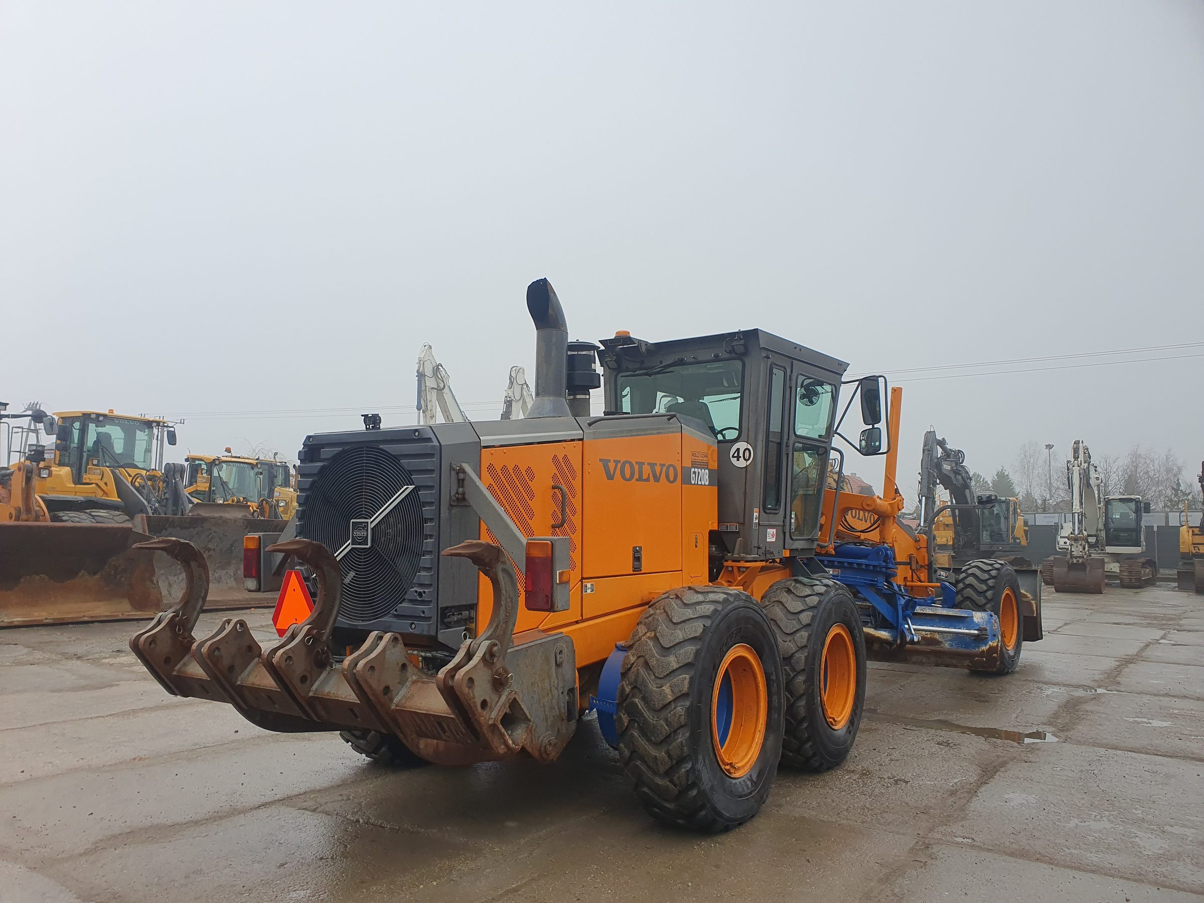 Volvo G720 B / 5