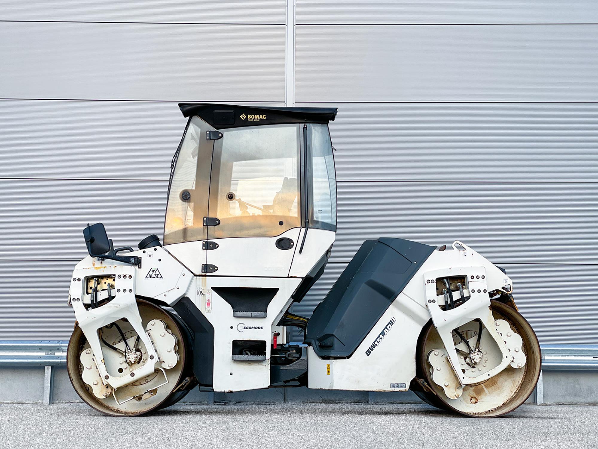BOMAG BW 151 AD-5 / 1