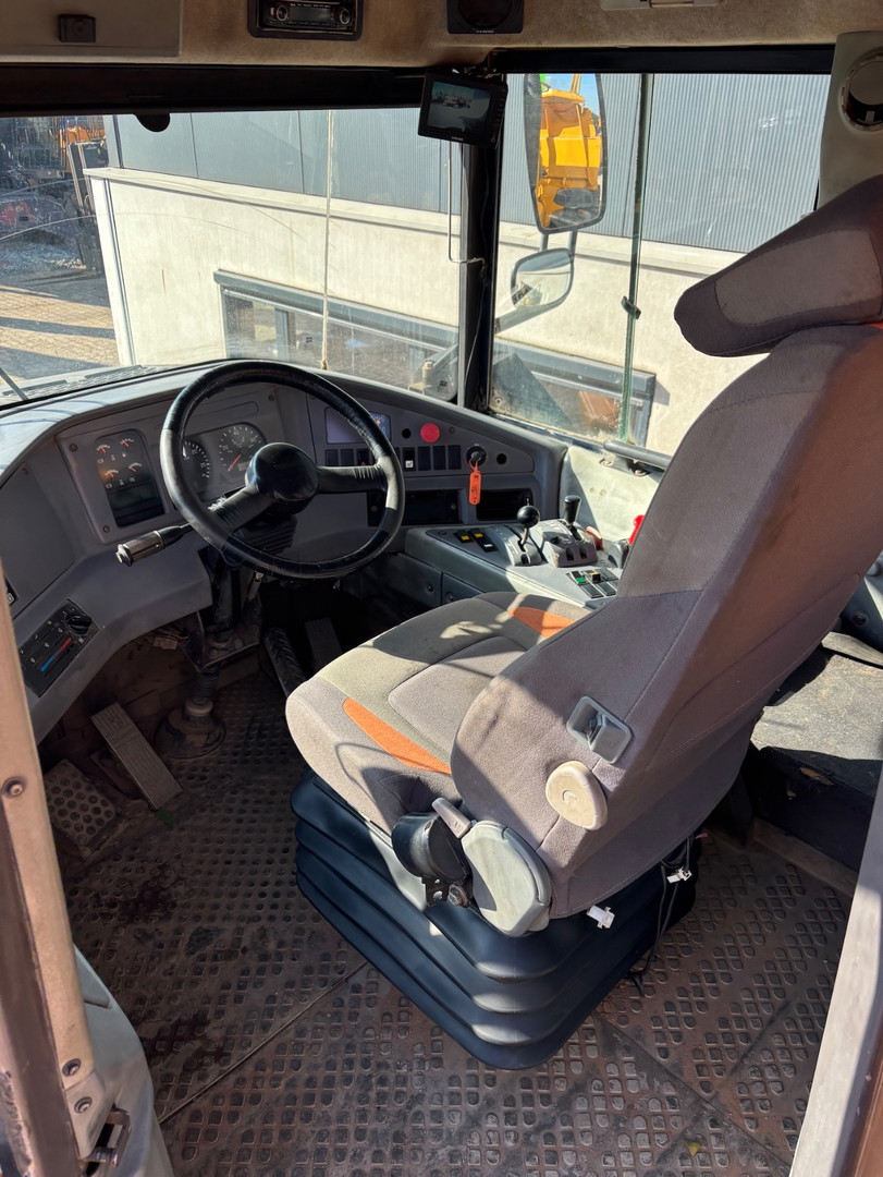 Volvo A25D / 1