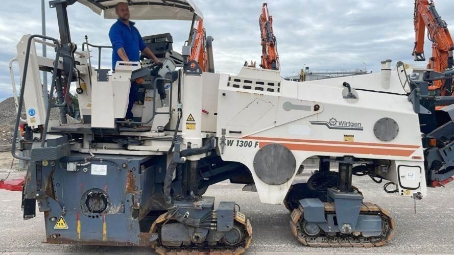 Wirtgen W1300F / 7
