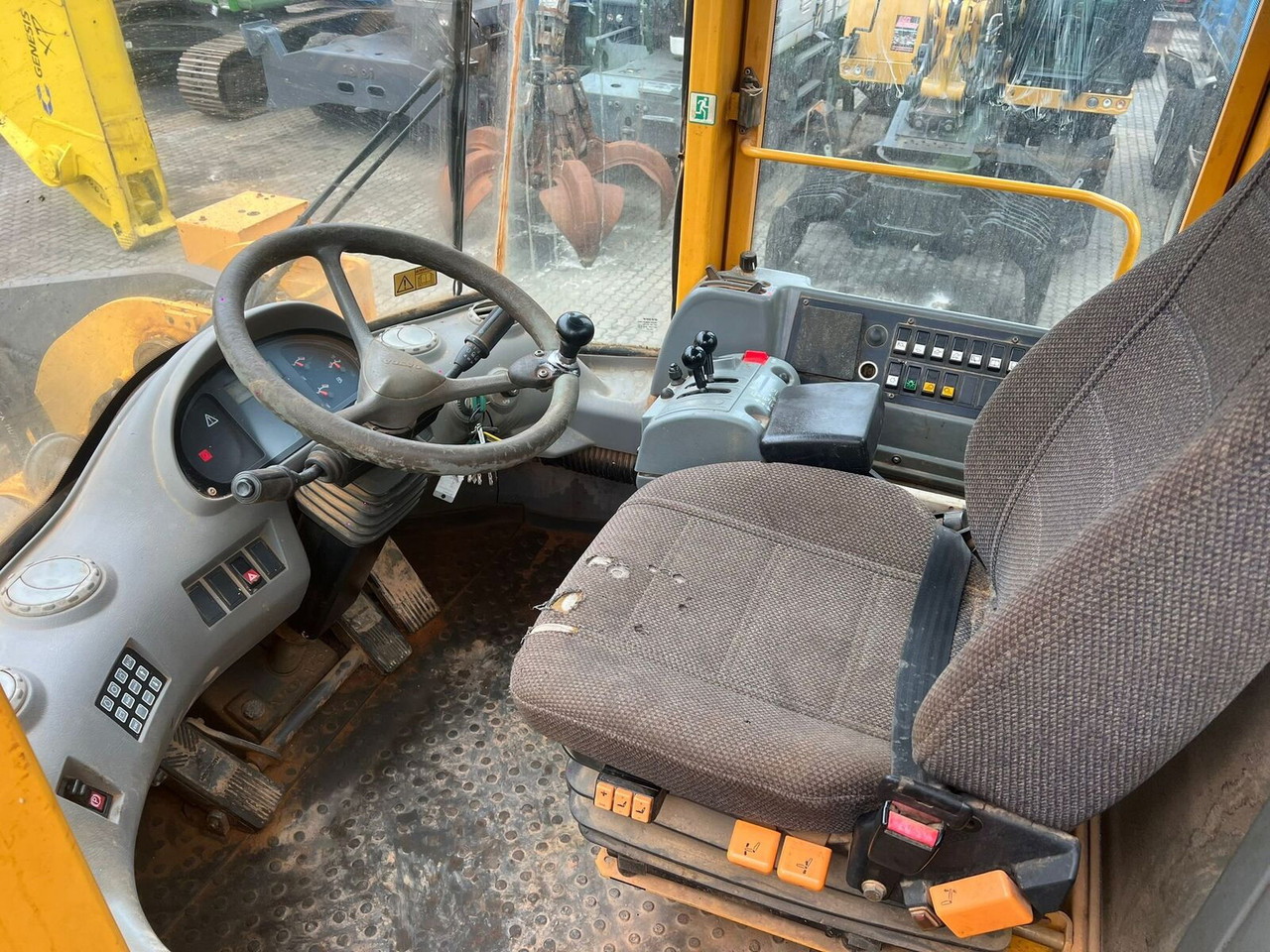 Volvo L150 E / 2