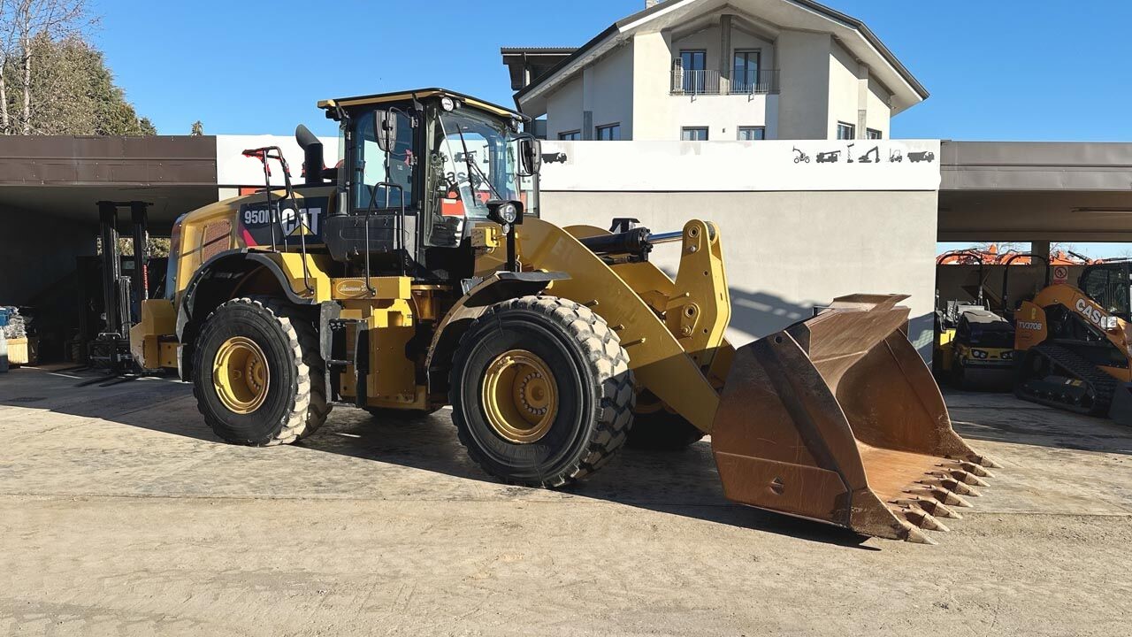 Caterpillar 950M / 7