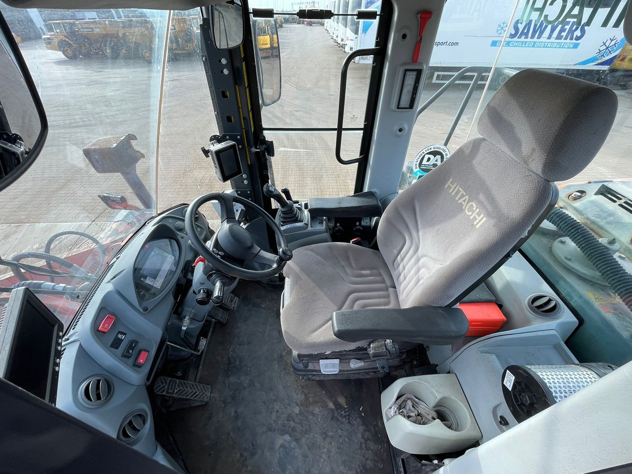 Hitachi ZW250-6 / 1