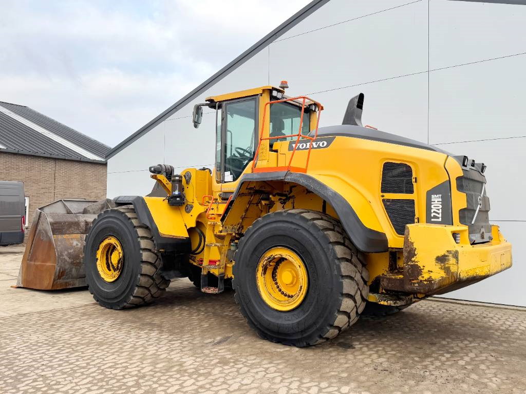 Volvo L220H / 1