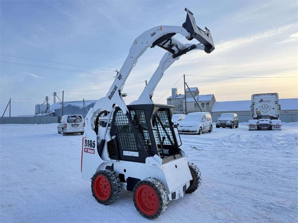 Bobcat S185 / 13