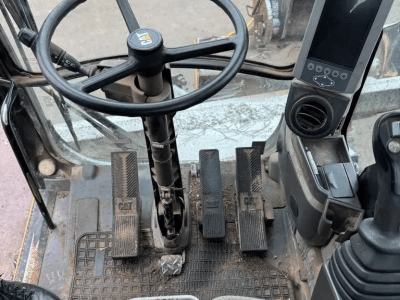 Caterpillar M315D / 13