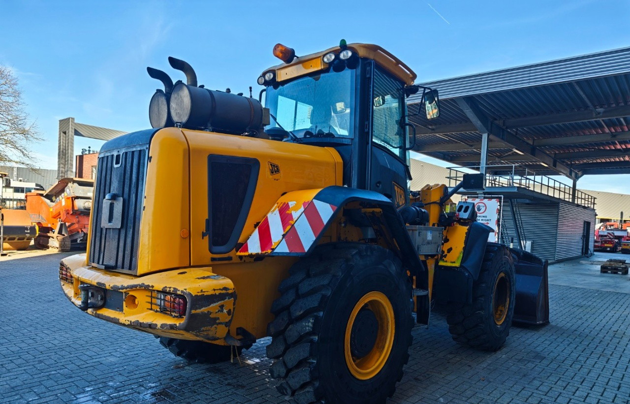 JCB 426E ZX / 1