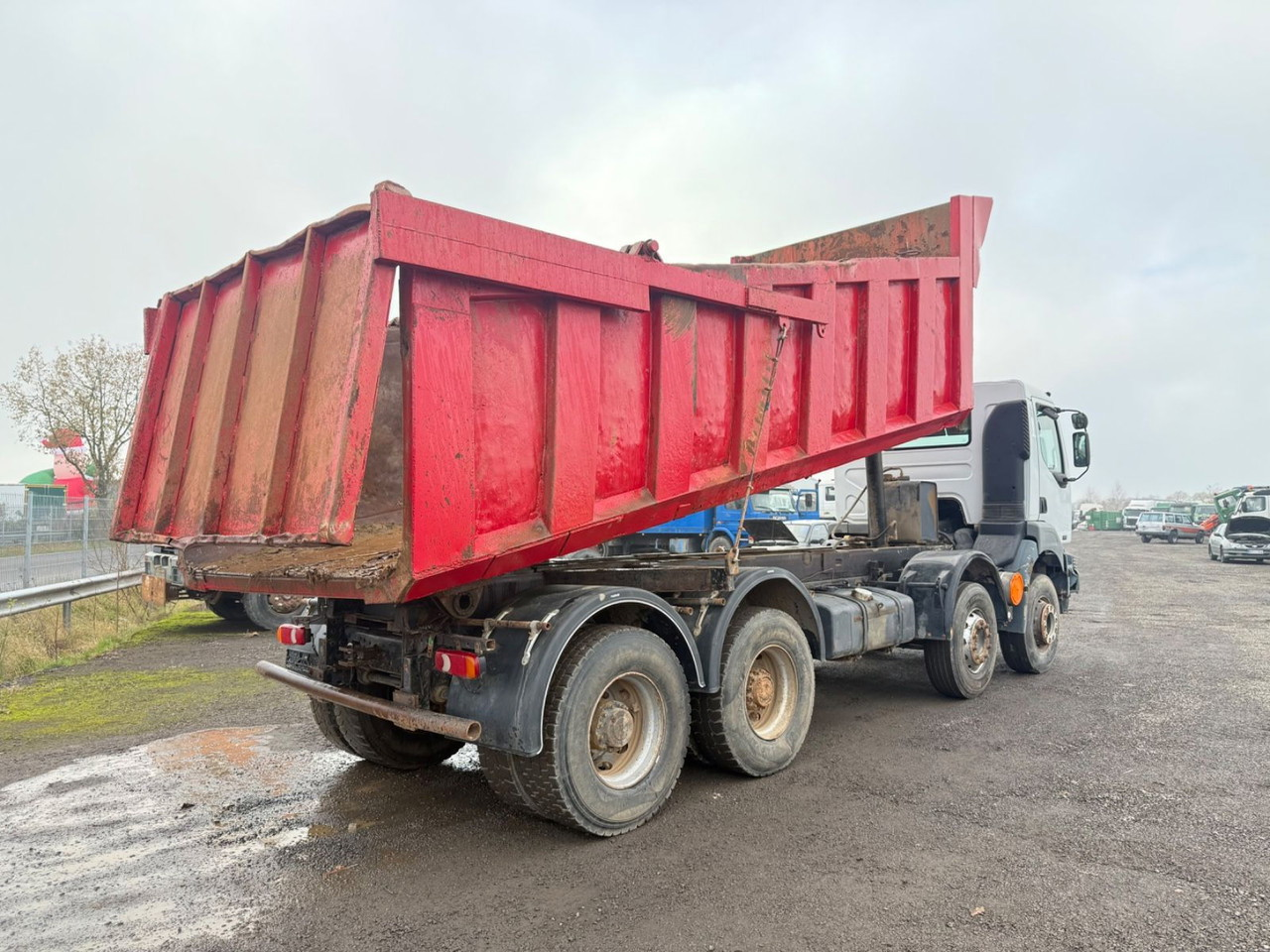 Renault Kerax 420 8x4 / 2