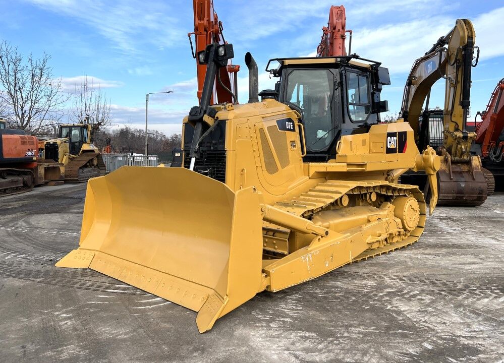Caterpillar D7E / 7