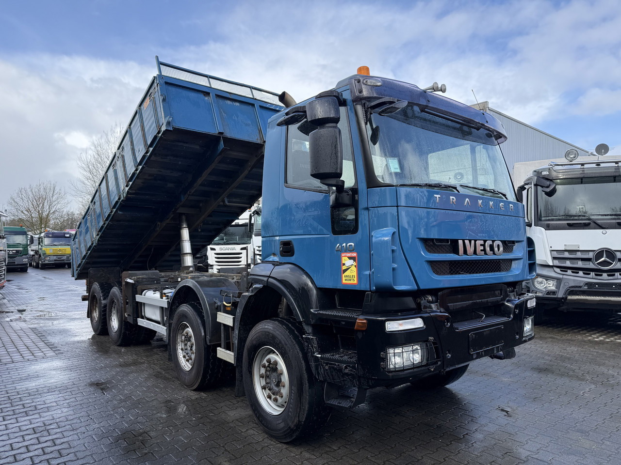 Iveco Trakker 410 8x4 / 2