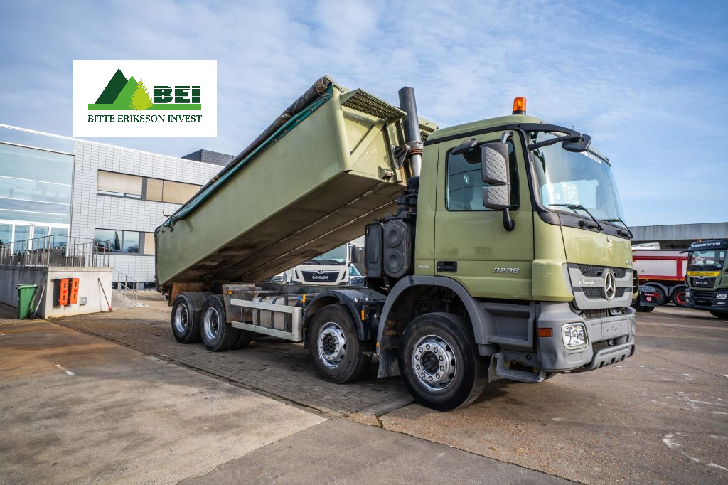 Mercedes Benz Actros 3236 K / 9