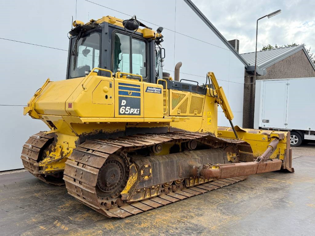 Komatsu D65PXi-18 / 1