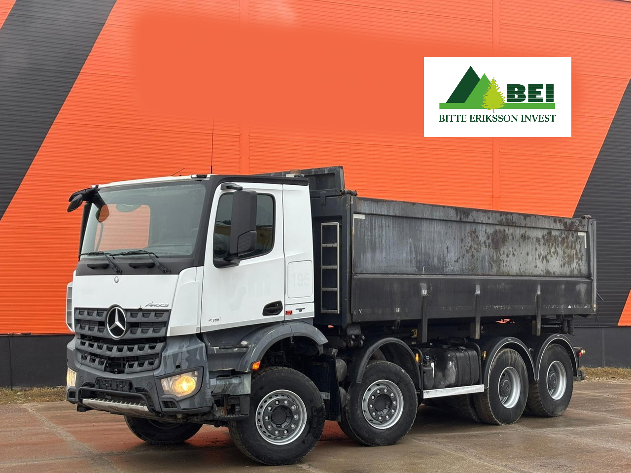 Mercedes-Benz Arocs 4151 8x4 / 4