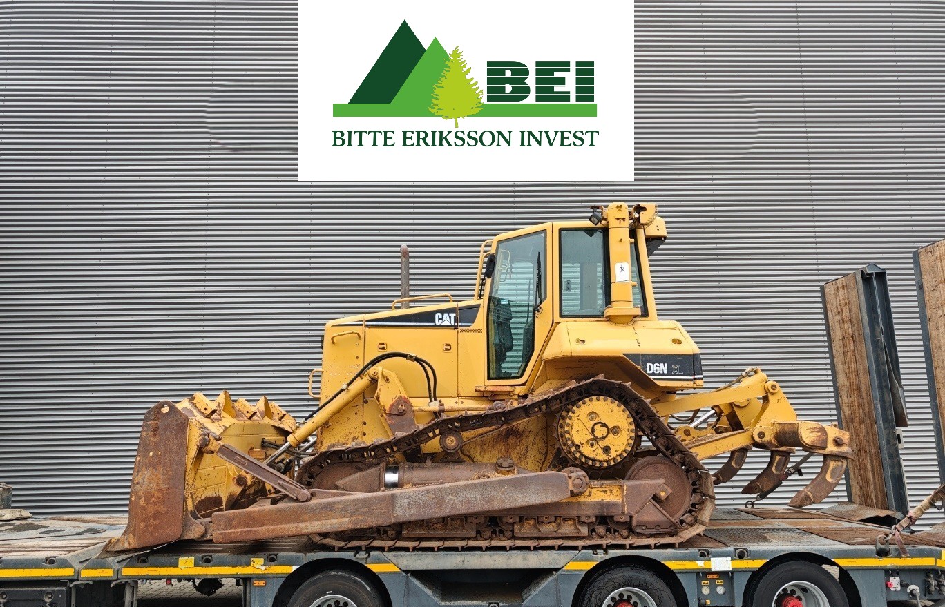Caterpillar D6N XL / 1