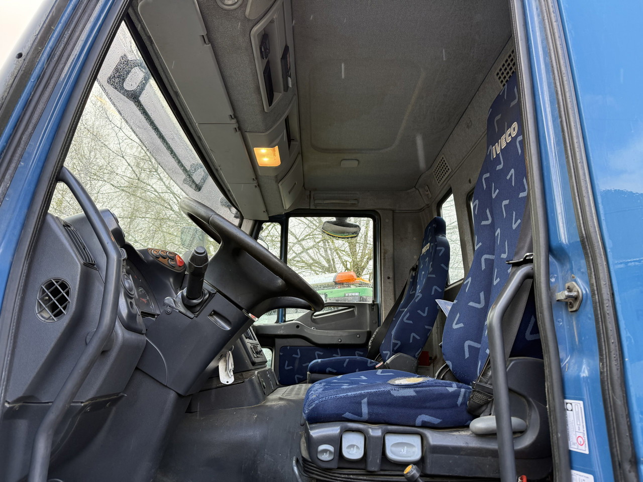 Iveco Trakker 410 8x4 / 2