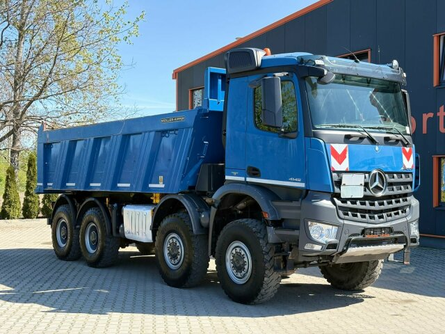 Mercedes-Benz Arocs 4145 8x8 / 2