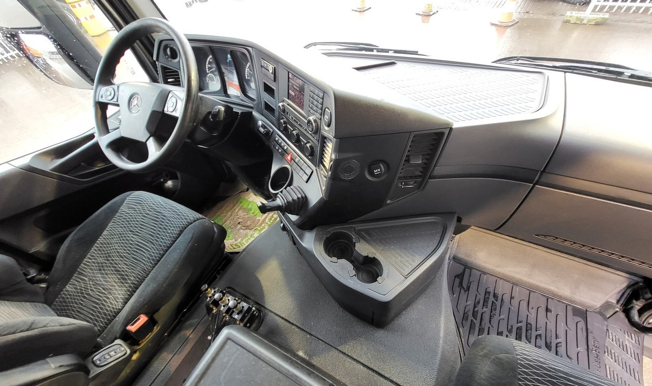 Mercedes-Benz Arocs 4151 8x4 Retarder / 1