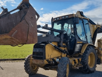 Caterpillar 432D / 23