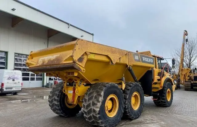 Volvo A30G / 2
