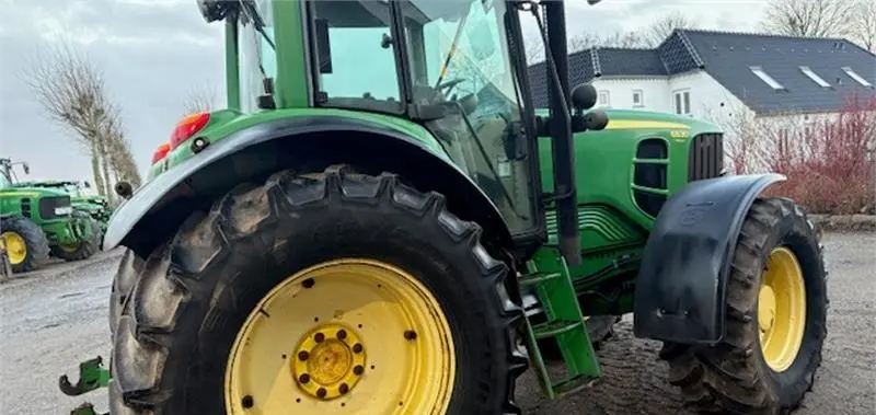 John Deere 6930 Premium / 16