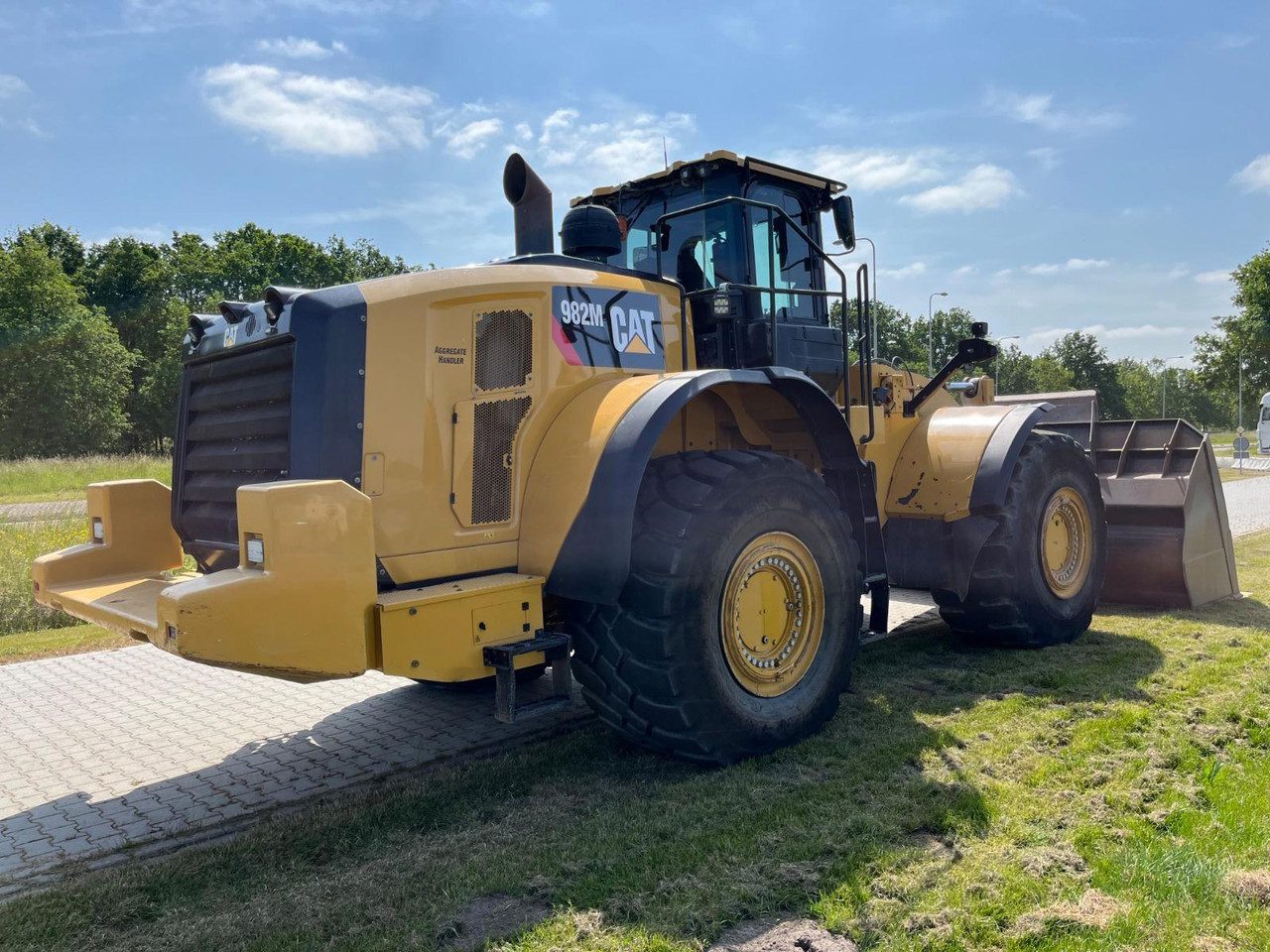 Caterpillar 982M / 1