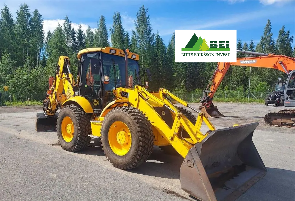 JCB 4CX / 10
