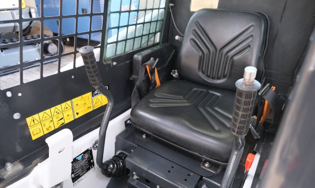 Bobcat S 70 | 2023 | 137h / 1