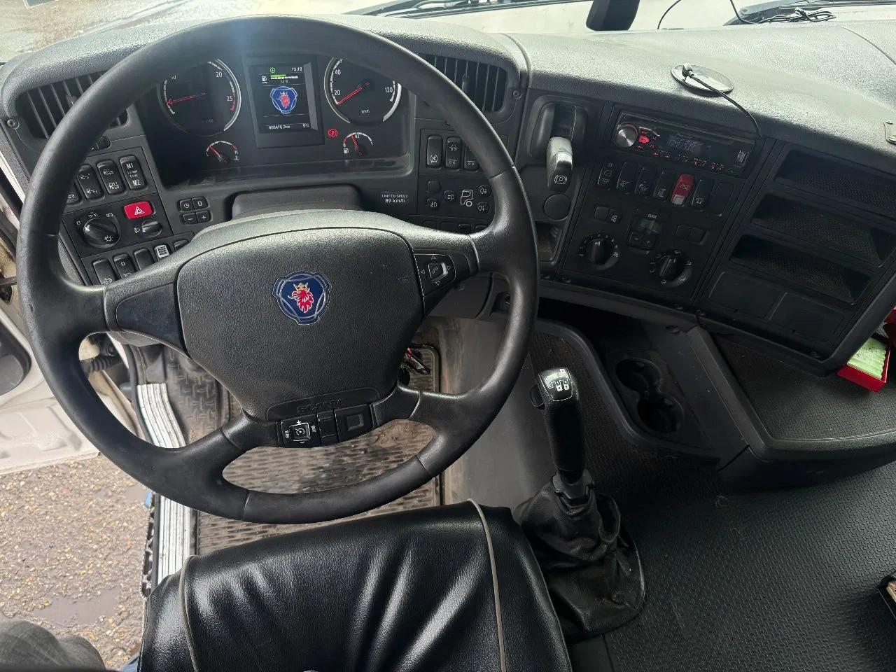Scania G450 8X2 Hiab 855-6 + Remote Control Manual Gearbox / 1