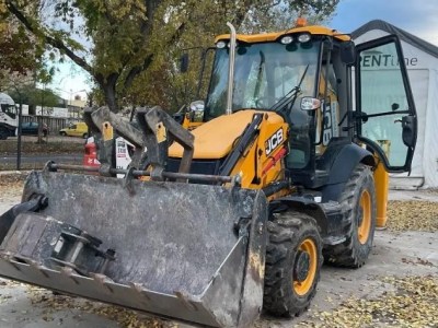 JCB 3 CX SM / 18