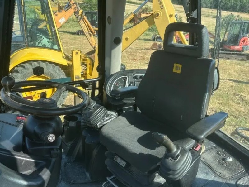JCB 3 CX T / 12