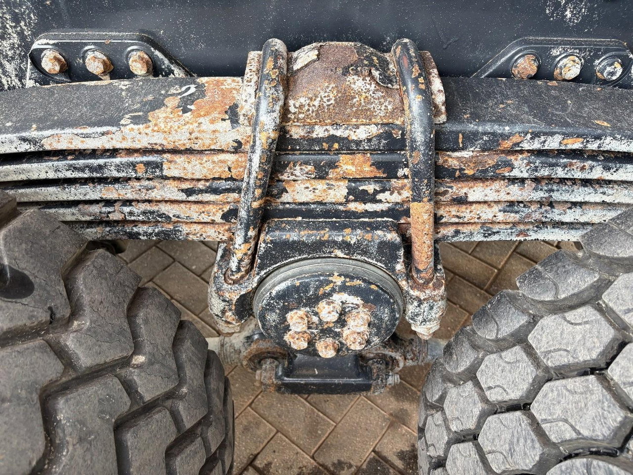 MAN TGA 33.390 + 6x4 + PK15002 + Tipper + Manual + Spring steel / 1