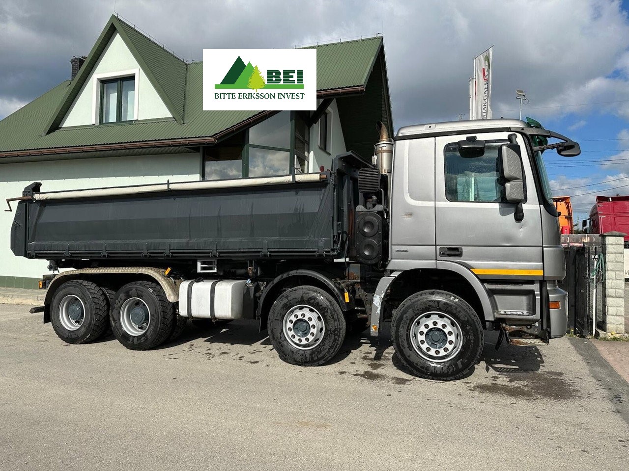 Mercedes-Benz Actros 3244 8x4 / 5