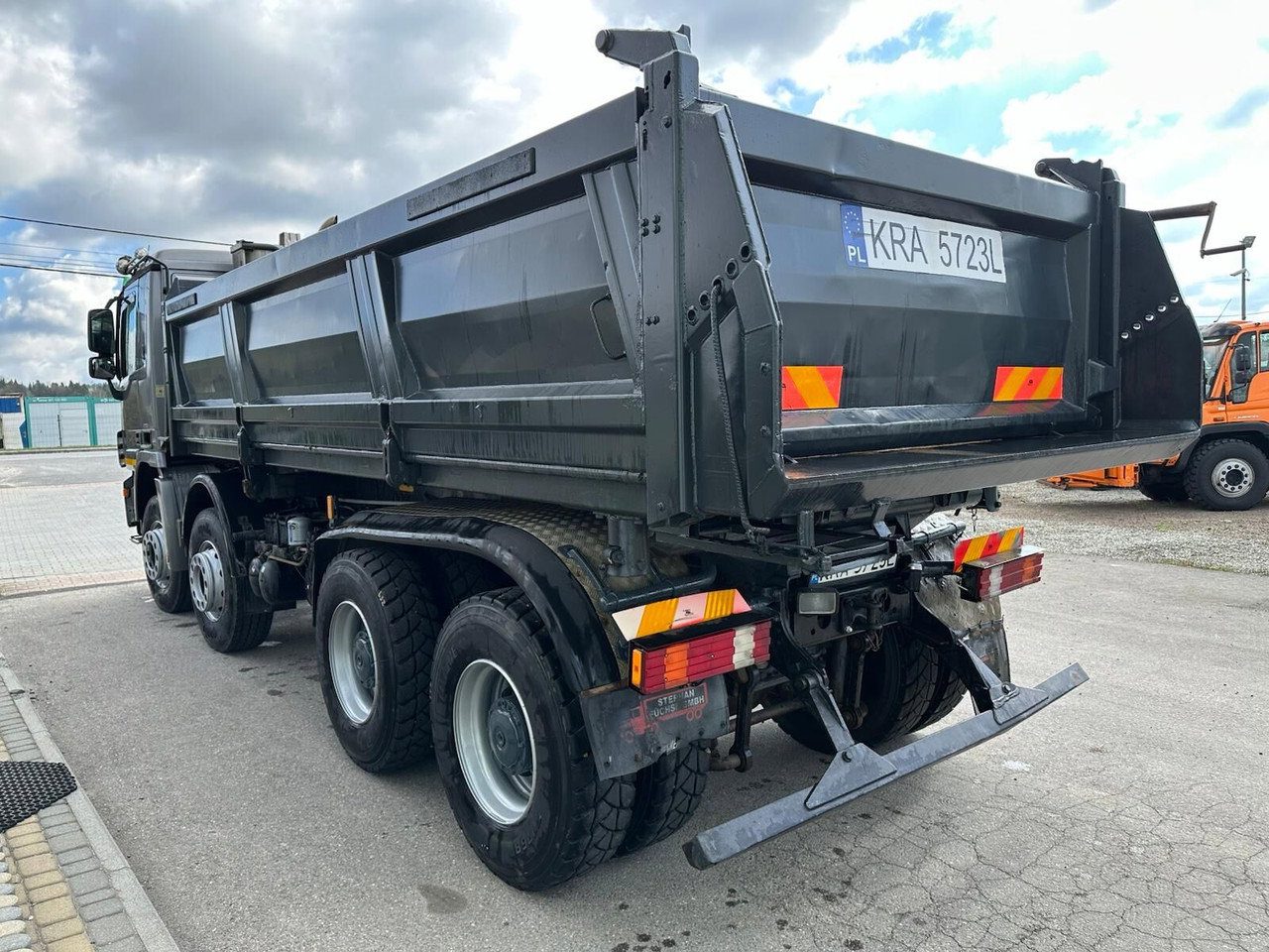 Mercedes-Benz Actros 3244 8x4 / 5
