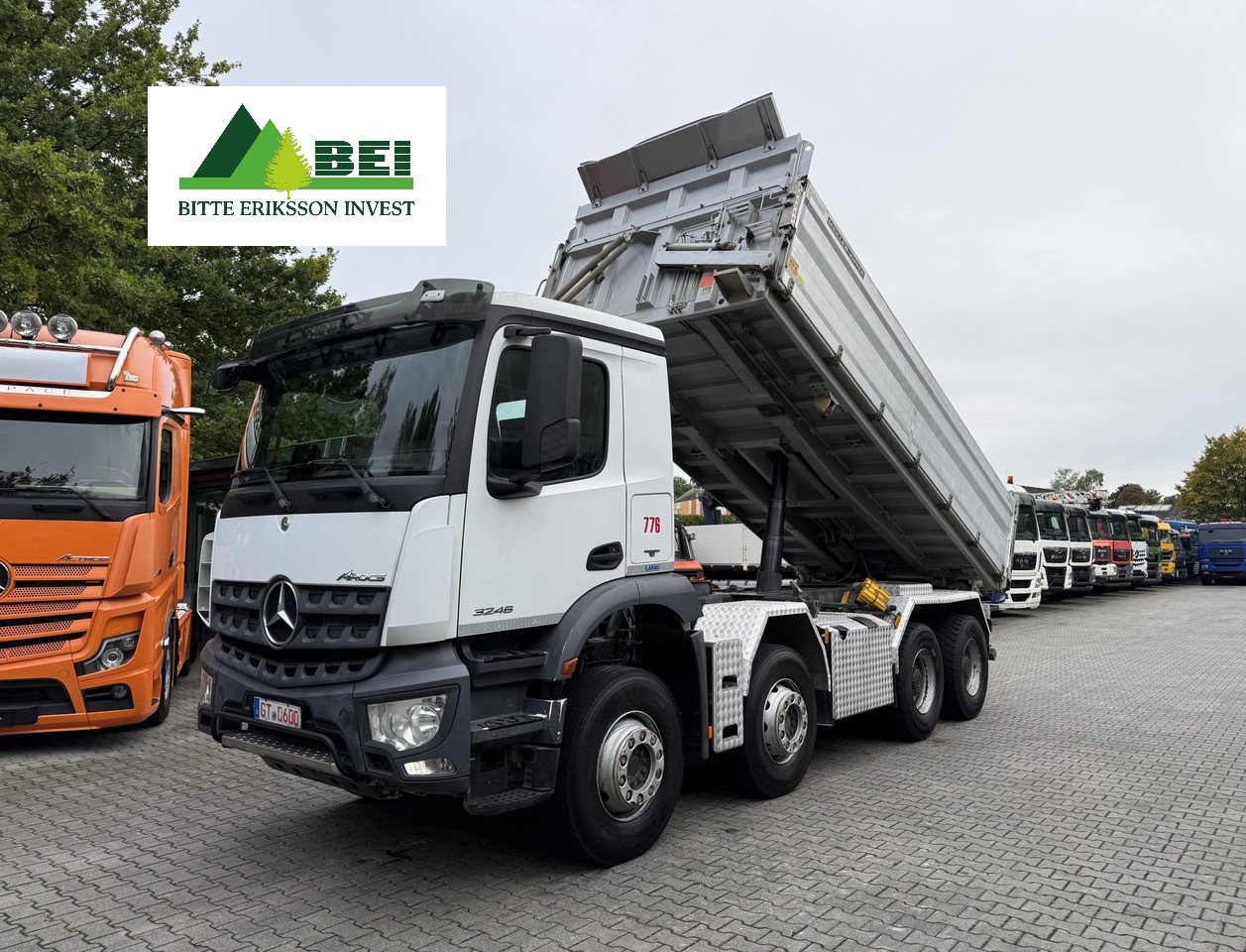Mercedes-Benz Arocs 3246K 8X4 Meiller / 2