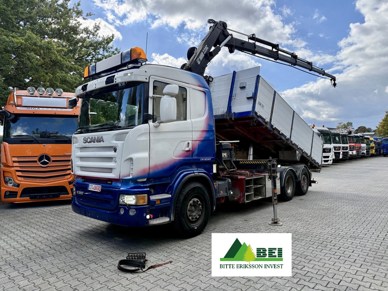 Scania R380 6x24 Kipper mit Kran Hiab 220 / 2