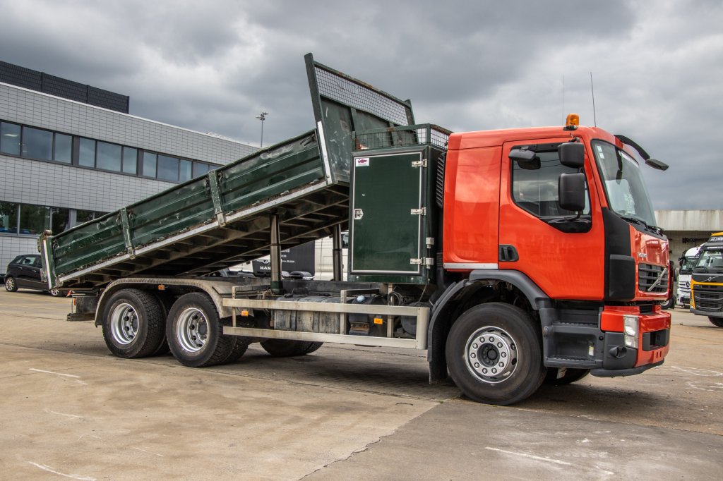 Volvo FE 300 6x4 / 9