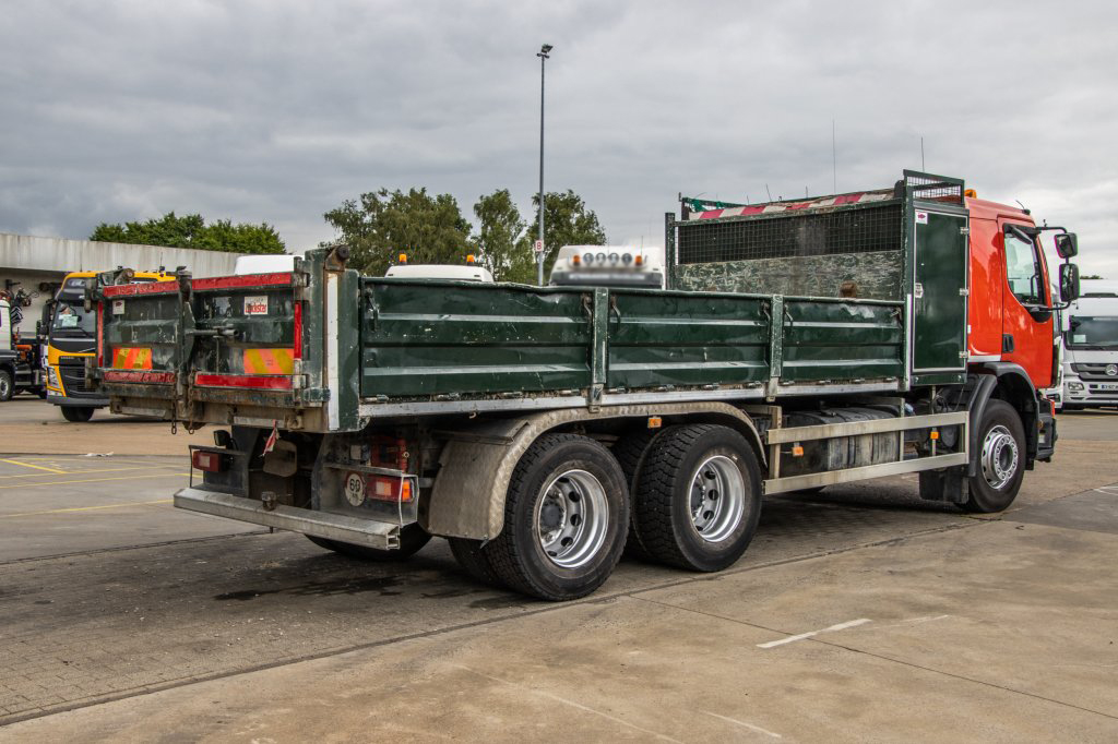 Volvo FE 300 6x4 / 9