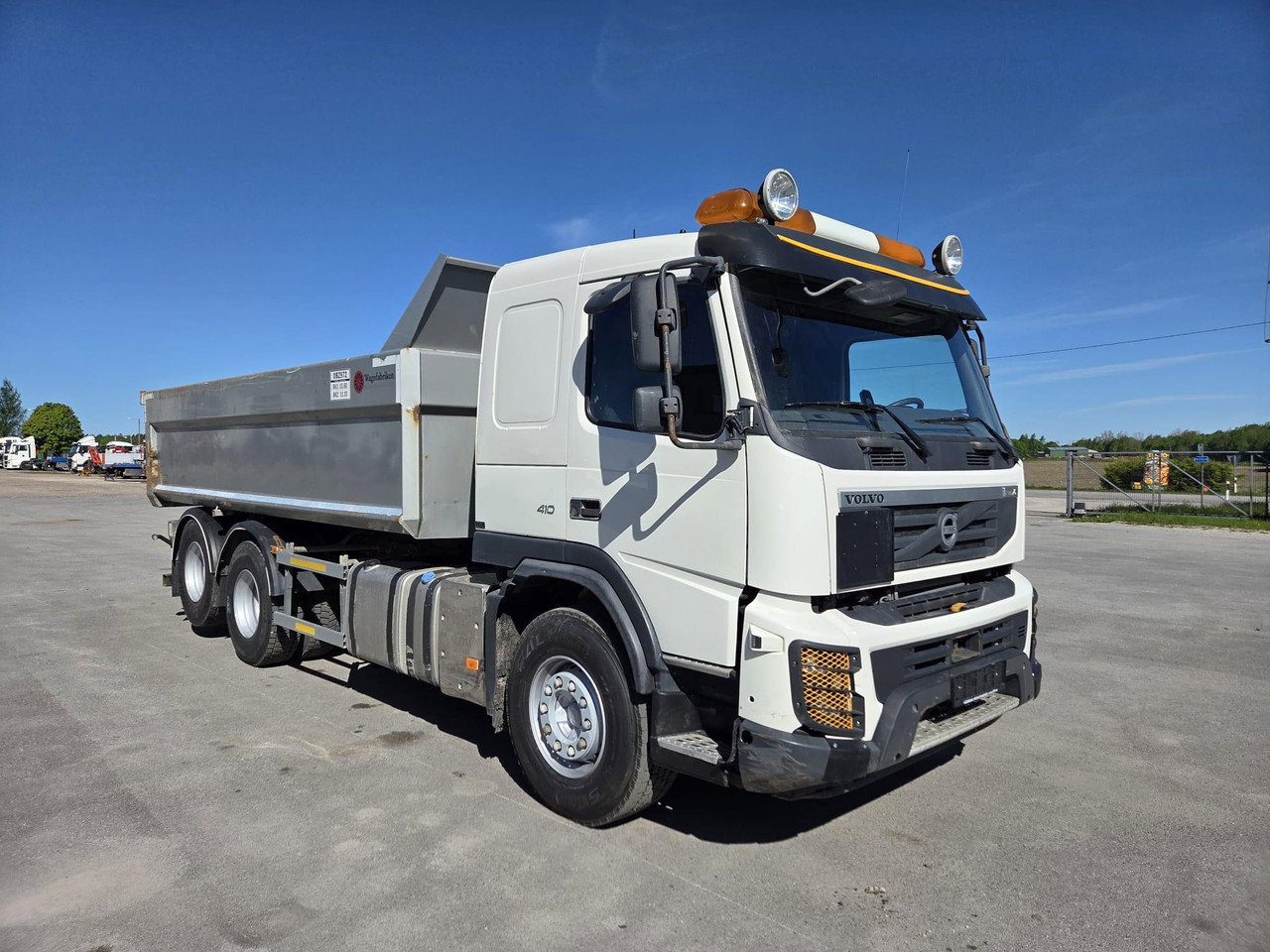 Volvo FMX 410 6x2 / 4