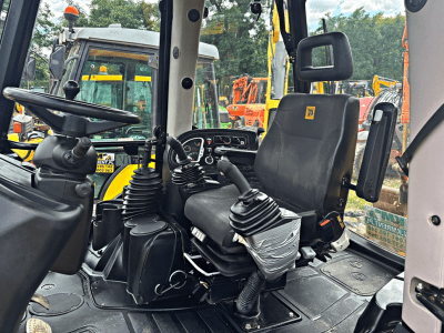 JCB 3CX / 5