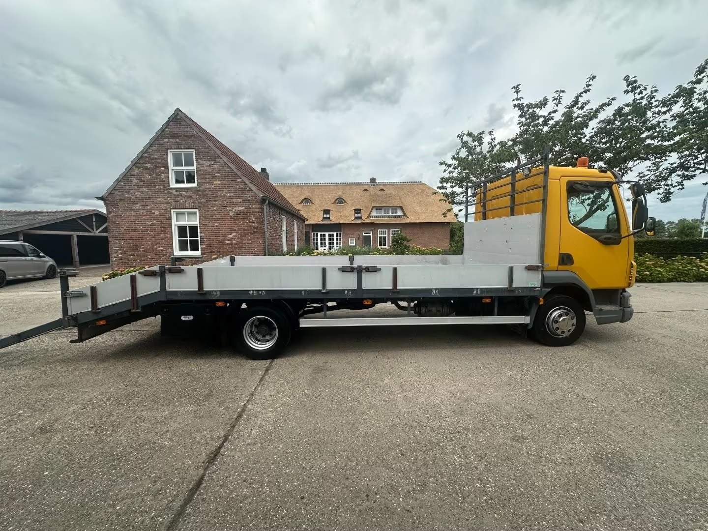 DAF LF45 .160 4x2 7350kg / 1