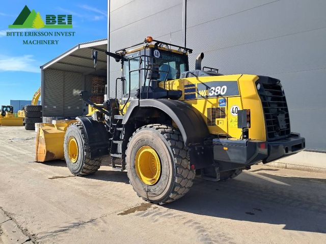Komatsu WA380 -8E0 / 9