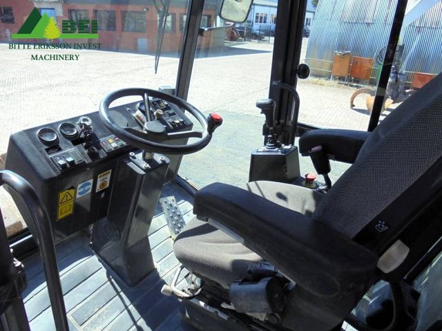 Ammann ASC 200 Htpd inkl. Planierschild / 2