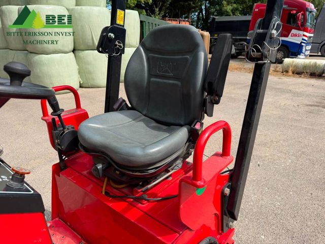 Caterpillar CB 114 - Only 200 hours / 1