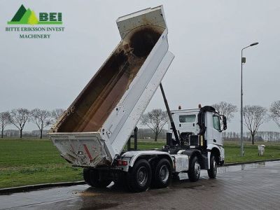 Mercedes-Benz Arocs 3251 / 8x4 / 1